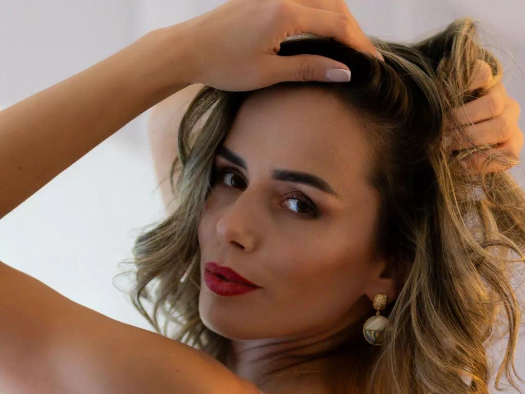 Sweet RachelVixen wants you to fuck her body now RachelVixen from LiveJasmin