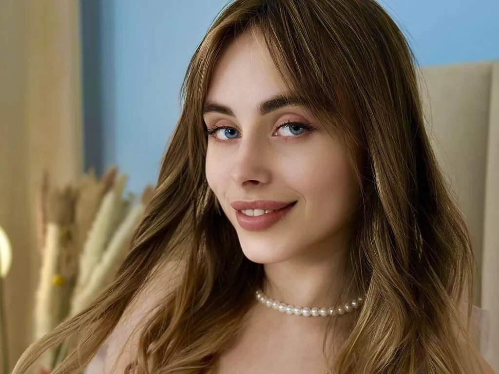 Checkout 22 years old TessaTaylor from LiveJasmin TessaTaylor from LiveJasmin