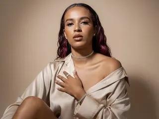 Masturbate to 25 years old alessia_conti from Streamate alessia_conti from Streamate