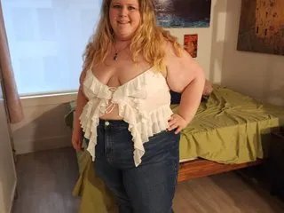 AlyssaJane69 from Streamate