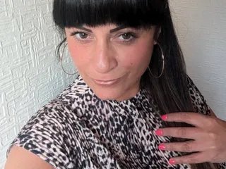 AmberLeeJonesUK from Streamate