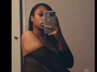 AquaaWett from Streamate