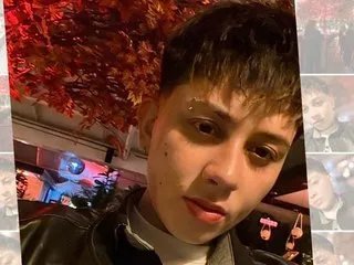 aron_miller from Streamate