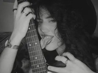 Checkout 20 years old AyileenXx from Streamate AyileenXx from Streamate