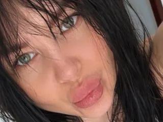 Sweet Brunetka_beauty wants you to fuck her body now brunetka_beauty from Streamate