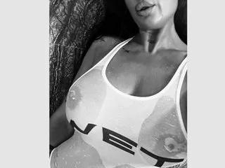 ChloeVaynee from Streamate