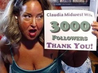 Admire ClaudiaMidwestWife, she wants to masturbate for you ClaudiaMidwestWife from Streamate