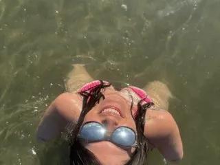 EmmaShaykk from Streamate