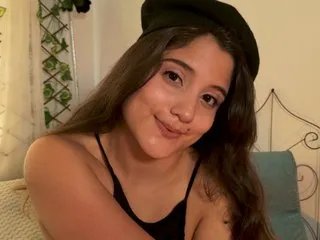 HaileyBunny_18 from Streamate