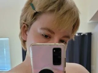 Join 28 years old InternetFairyy from Streamate InternetFairyy from Streamate