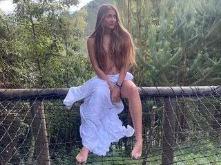 ishabellalopez from Streamate