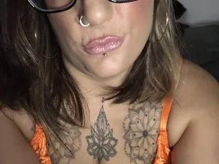 Masturbate to dirty slut IvyBelle_MilfUK IvyBelle_MilfUK from Streamate
