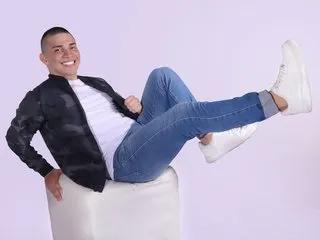 JUANDIAMONDS98 from Streamate