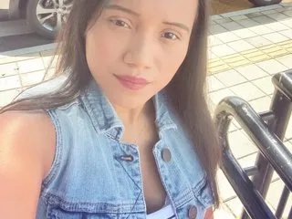 Kimmy_london19 from Streamate