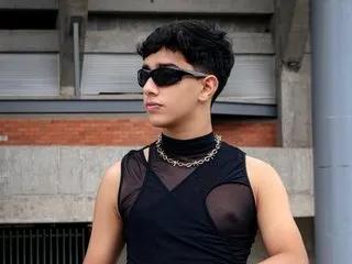 Mexwilliams from Streamate