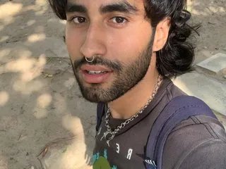 MilanZairre from Streamate