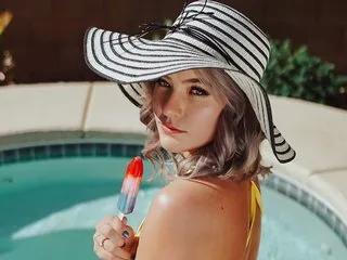 Try Missygirllasvegas, she wants to masturbate for you missygirllasvegas from Streamate