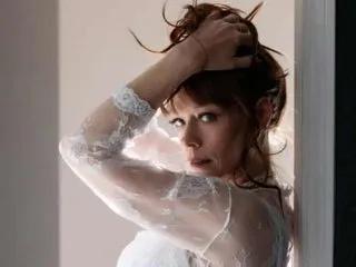 Hot MsVictoriaRose wants you to fuck her body now MsVictoriaRose from Streamate