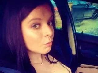 NaughtyWifeUK from Streamate