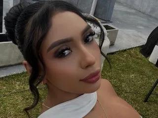 Admire Nikojhon, she wants to masturbate for you nikojhon from Streamate