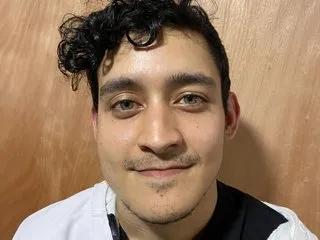 Admire RowSex, he wants to masturbate for you RowSex from Streamate