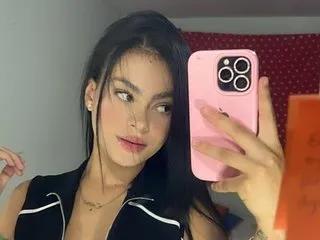 Sexy Roxanagold wants you to fuck her body now roxanagold from Streamate