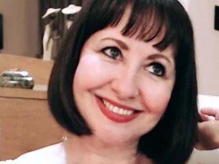 SaucyMilfSophia from Streamate