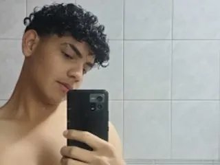 TeoDantex from Streamate