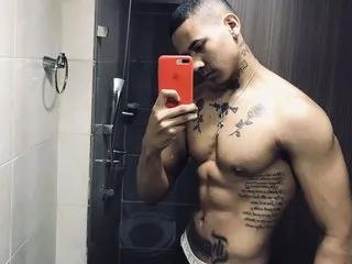 Join ThomasHardy, he wants to masturbate for you ThomasHardy from Streamate