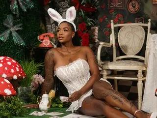 VenusMillan from Streamate