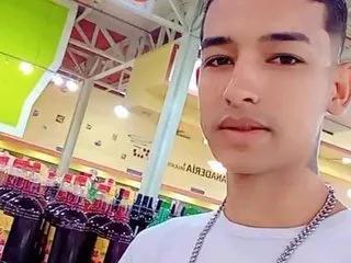 xxoliverxx from Streamate