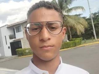 Discover Yeps_pluss, he wants to masturbate for you Yeps_pluss from Streamate