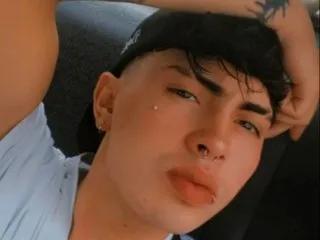 Admire sweet performer Zoeyandnickk Zoeyandnickk from Streamate