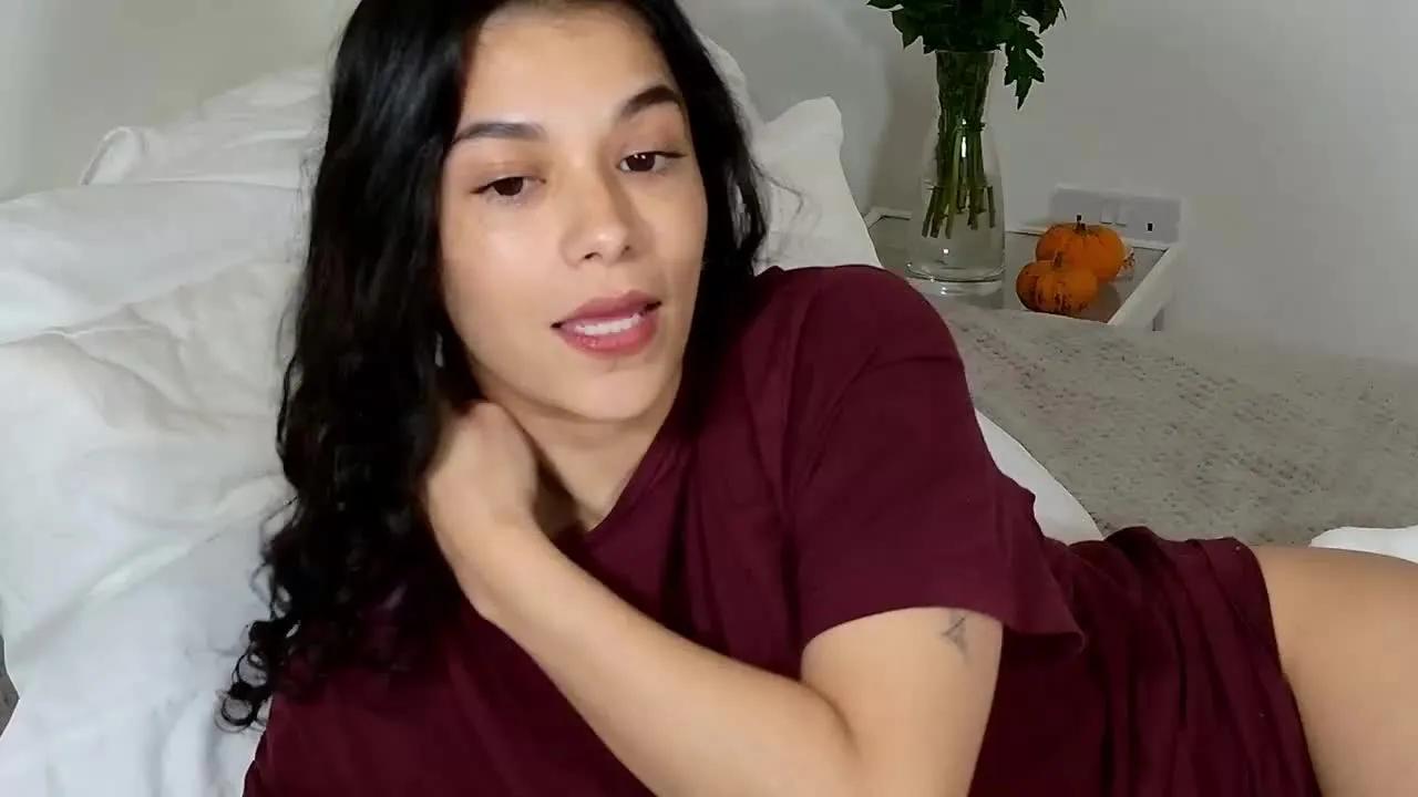 Hot EvaGibbons wants you to fuck her body now EvaGibbons from Streamray