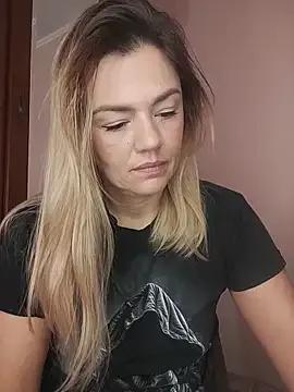 KrissSexi from StripChat