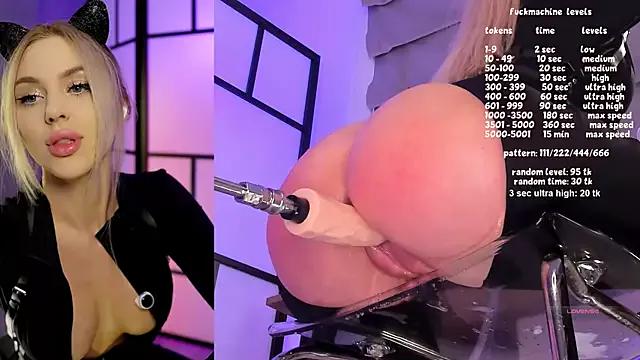 SophieBaley on StripChat 